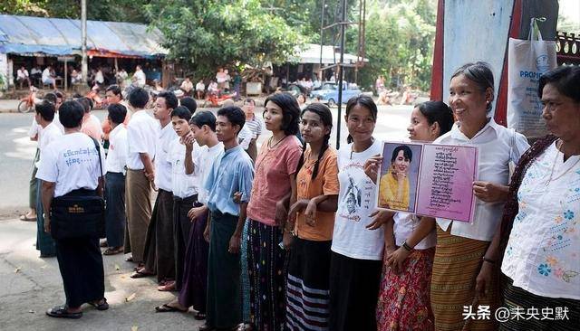 37万外国人赖着不走还想要长久生活k8凯发入口中国又1个大省被盯上(图11) 37万外国人赖着不走还想要长久生活k8凯发入口中国又1个大省被盯上(图11)